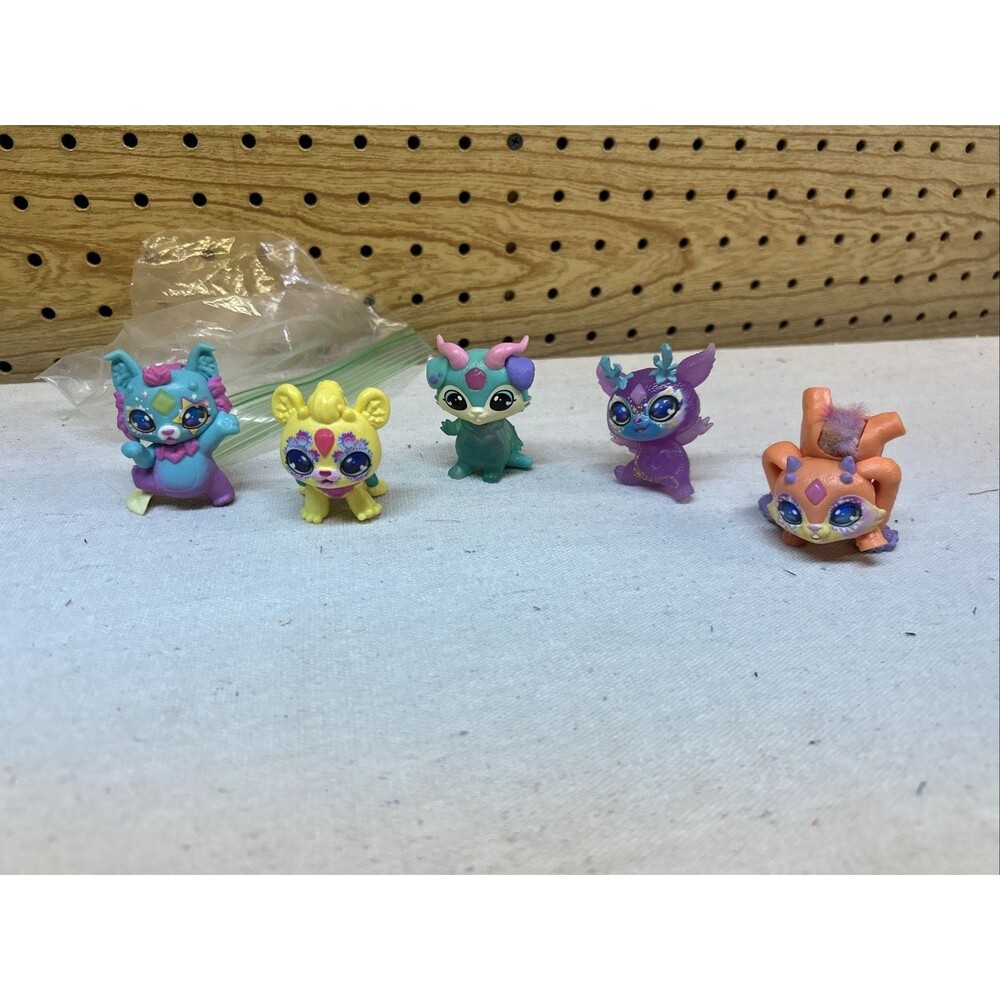 Magic Mixies Mixlings lot of 5 Different Characters Horns Tricks Animals
